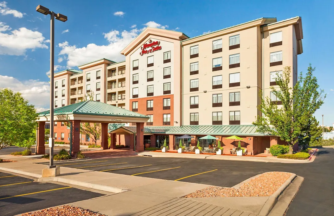 Hampton Inn & Suites Denver-Cherry Creek-1