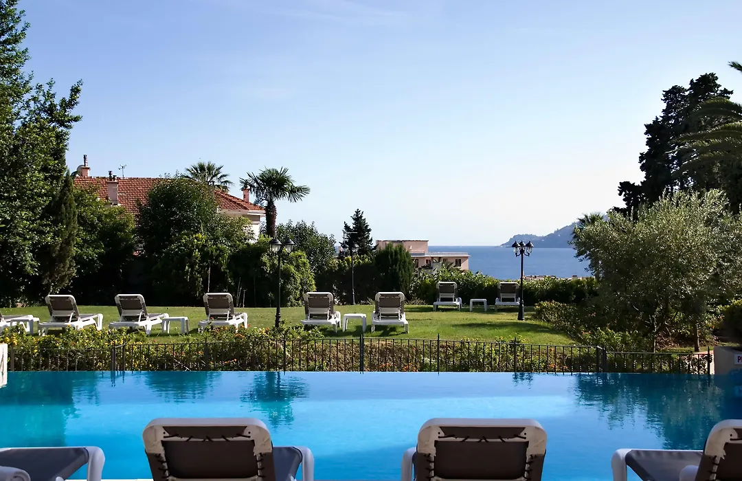 Hotel Chateau De La Tour Cannes-1