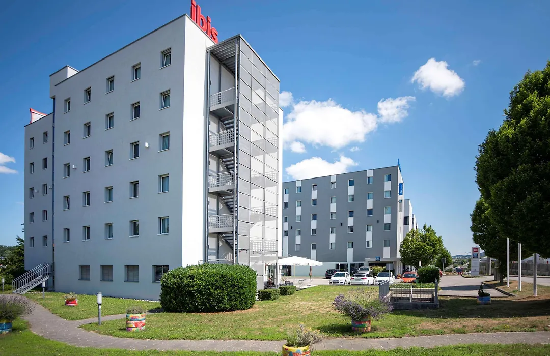 Ibis Fribourg-1