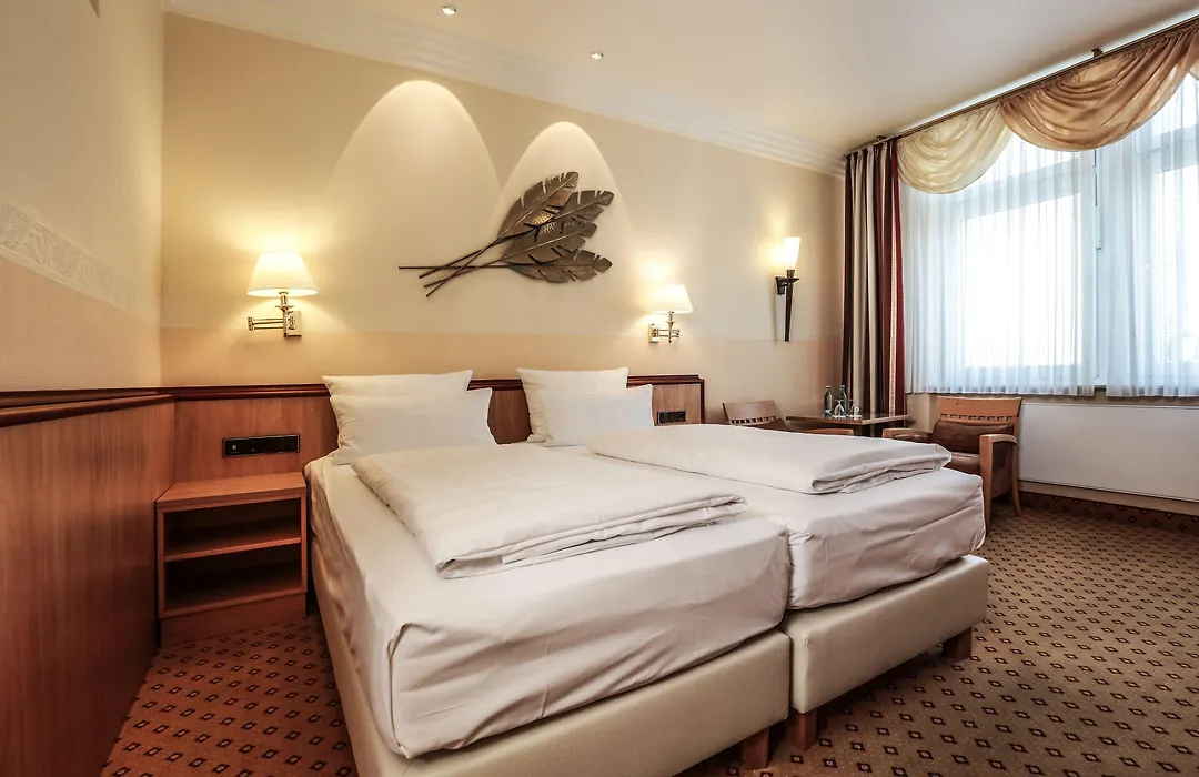 Hotel Mack-1