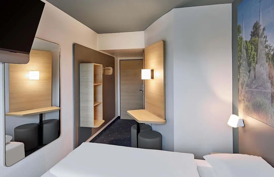 ibis budget Koeln Porz-1