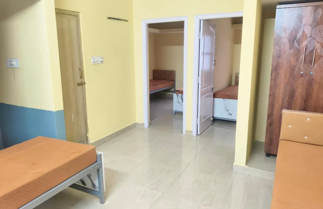 Vybe Hostel-1