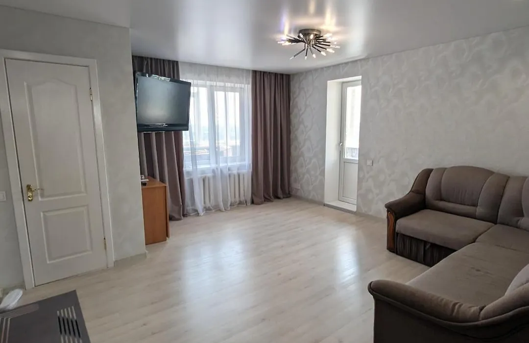2 Кімнатна Квартира В Центрі Міста-1