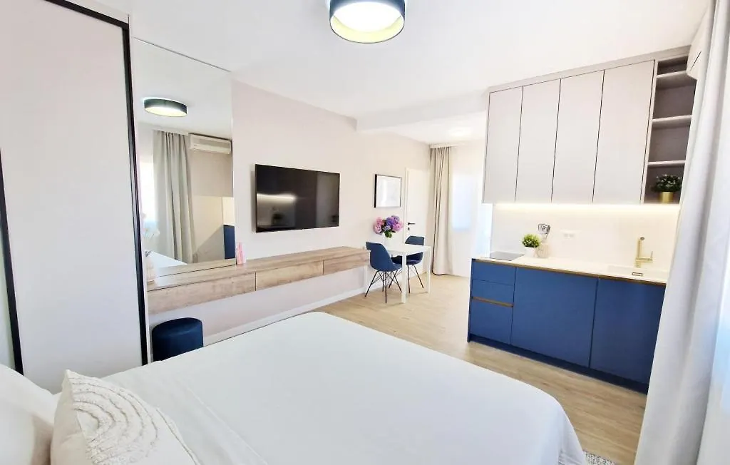 Studio Apartment Lea - Rovinj By Villas Guide-1