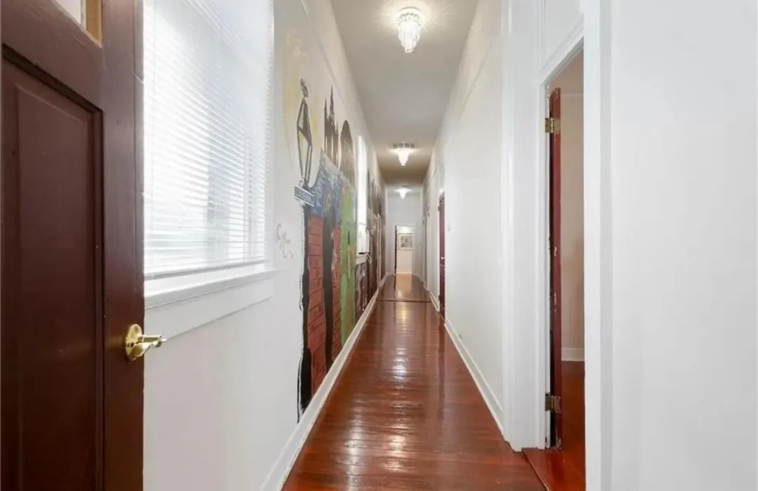 Spacious 4Br Retreat Comfort & Style - Downstairs-1