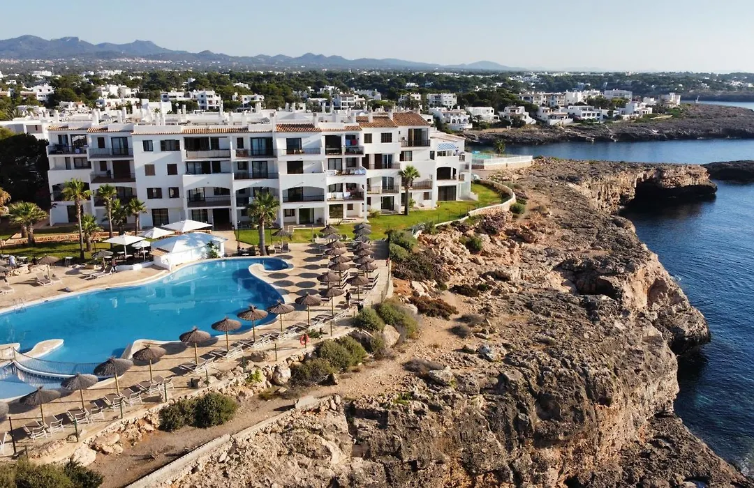 Alua Suites Las Rocas-1