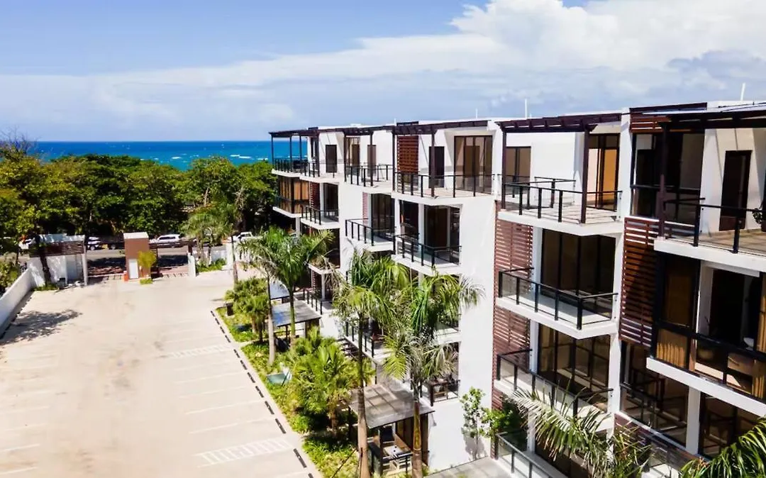 Luxury Beachside Escape 3Br 2Ba With Pool & Ocean Views-1