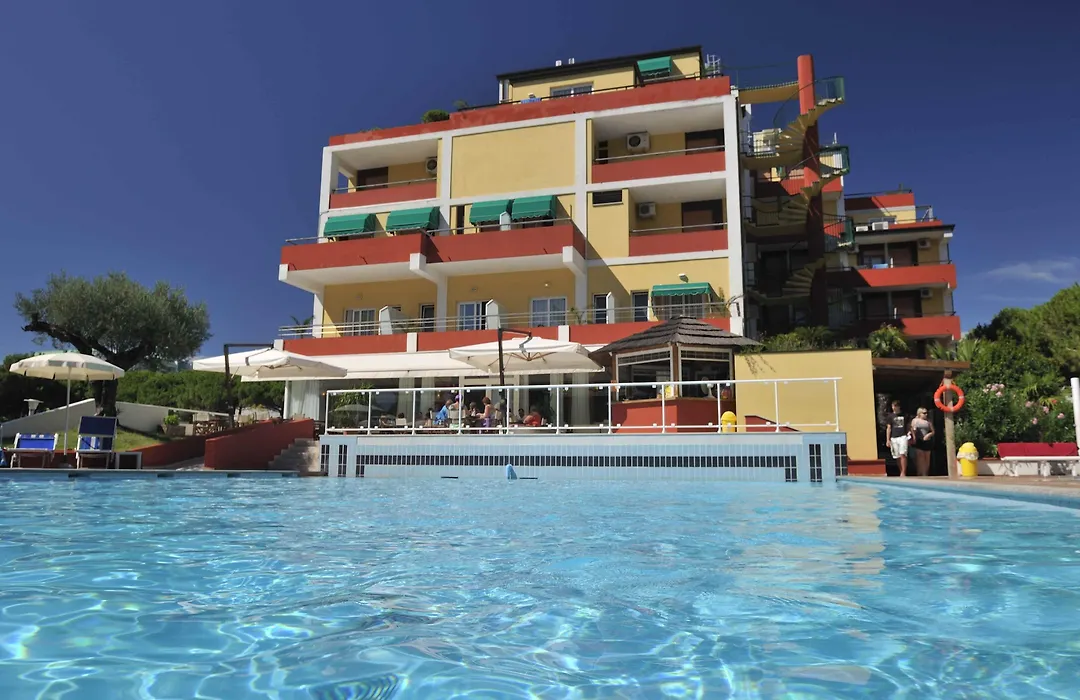 Hotel Bembo-1