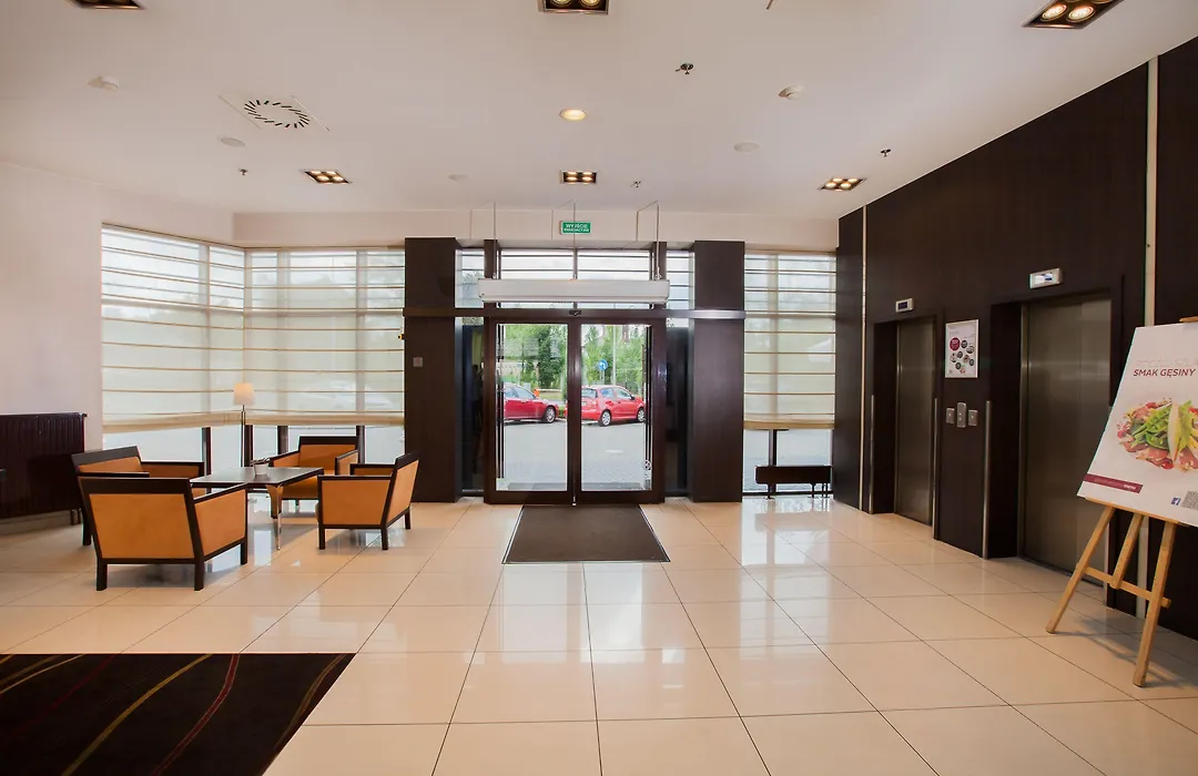 Qubus Hotel Lodz-1