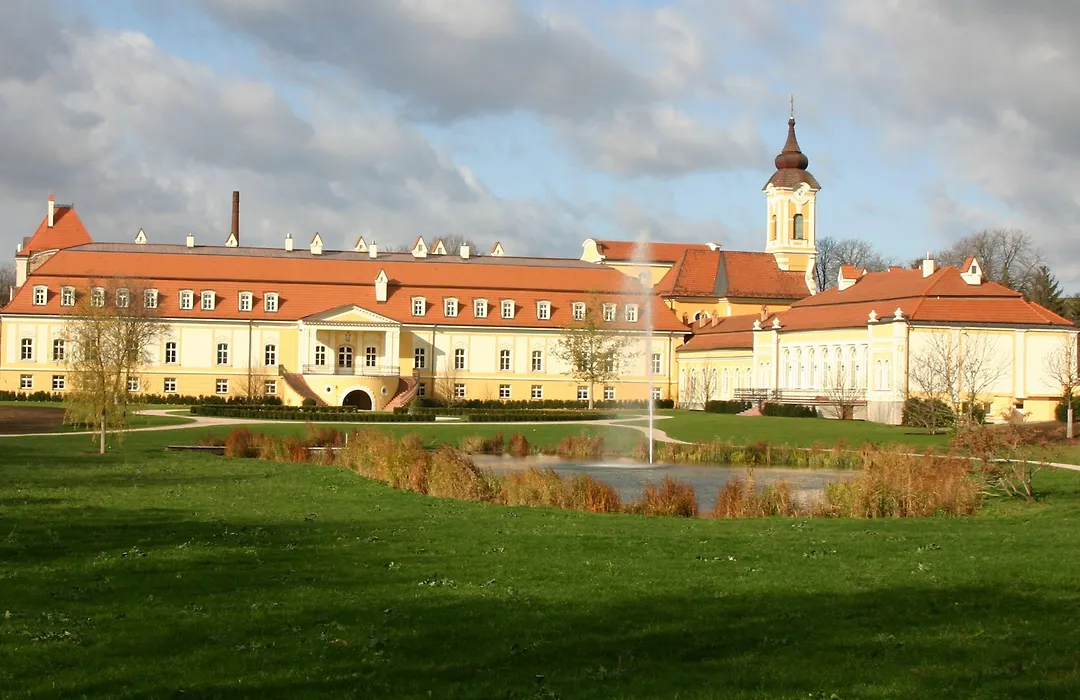 Hotel Chateau Bela-1