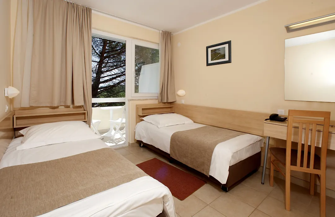 Hotel Delfin Plava Laguna-1