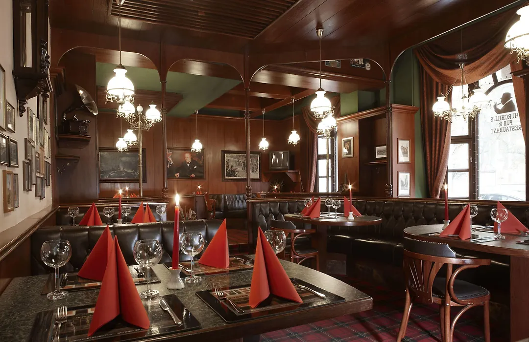Hotel Excelsior-1