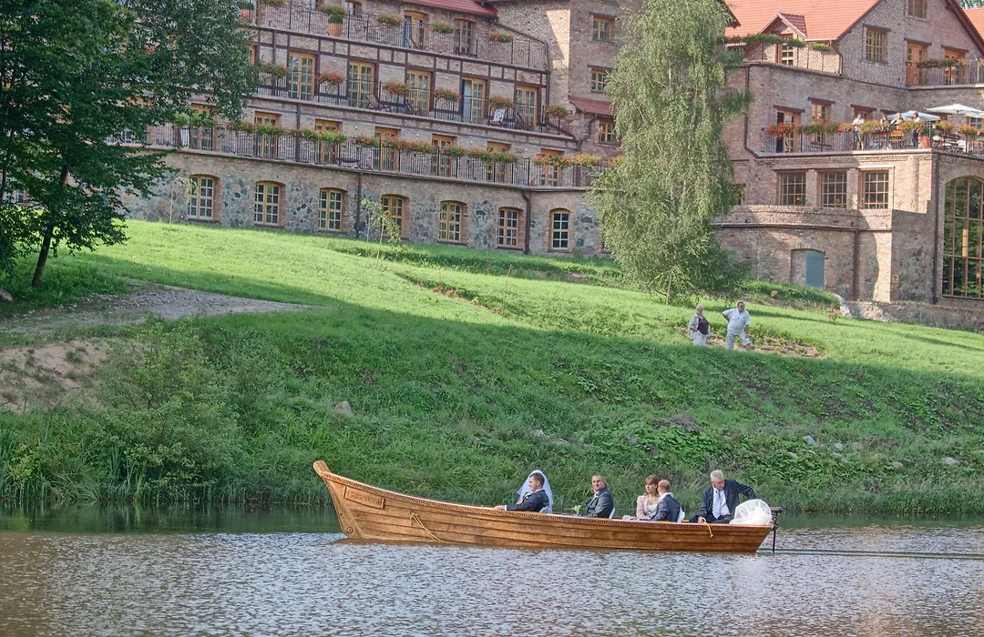 Dolina Charlotty Resort&Spa-1