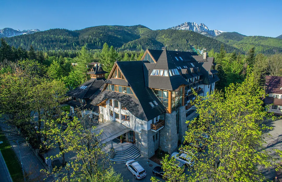Hotel Crocus-1
