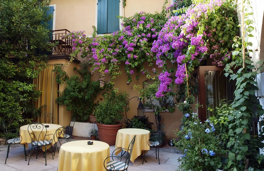 Hotel San Filis-1