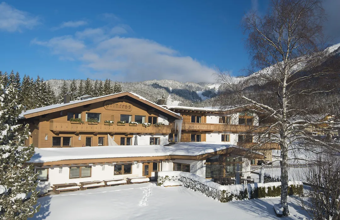 Princess Bergfrieden-1