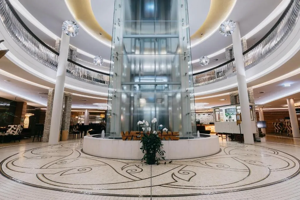 Hotel Alpine Palace-1