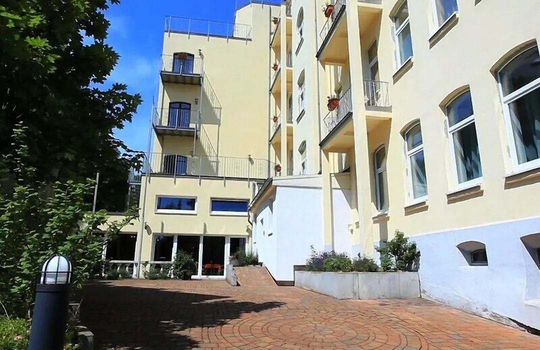 Adesso Hotel-1