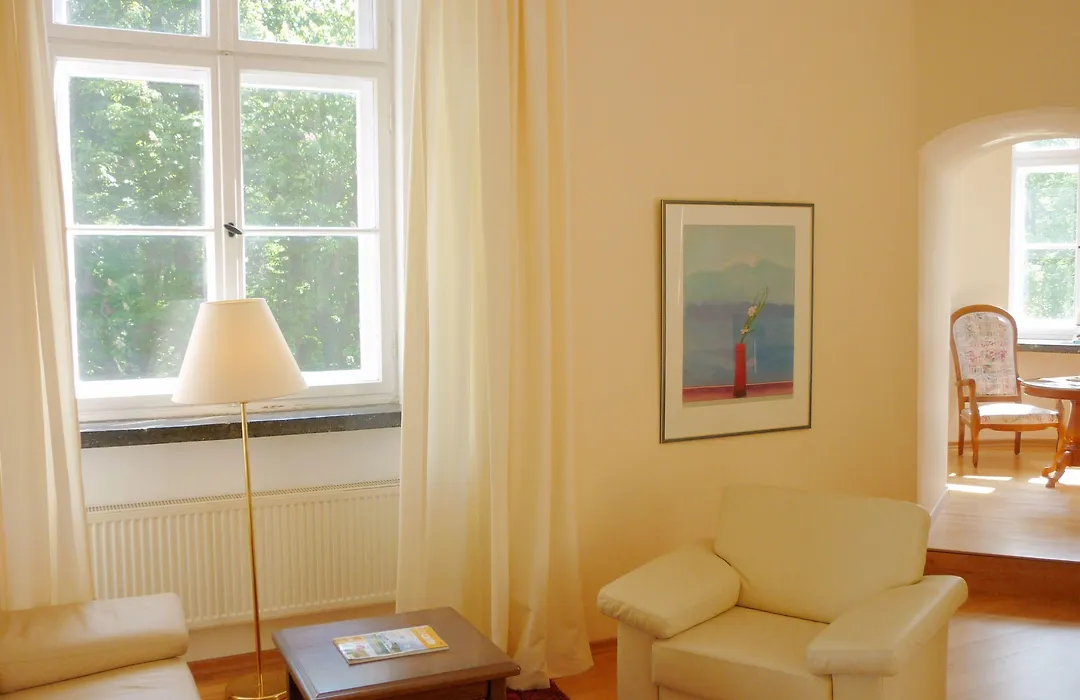 Hotel Schloss Spyker-1