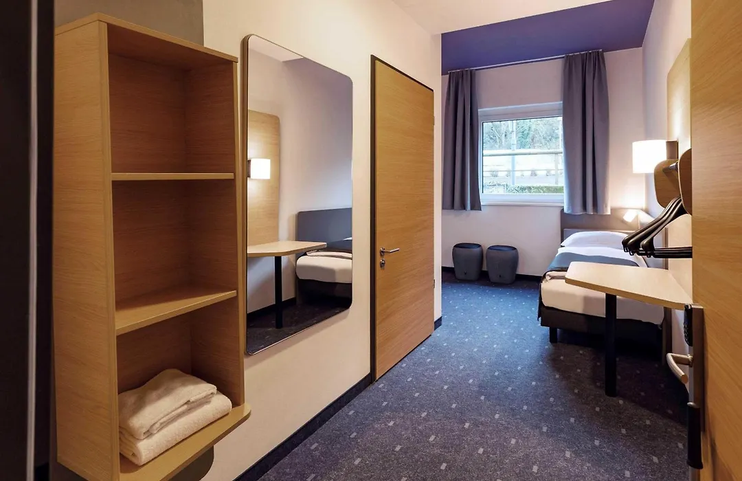B&B Hotel Köln-West-1