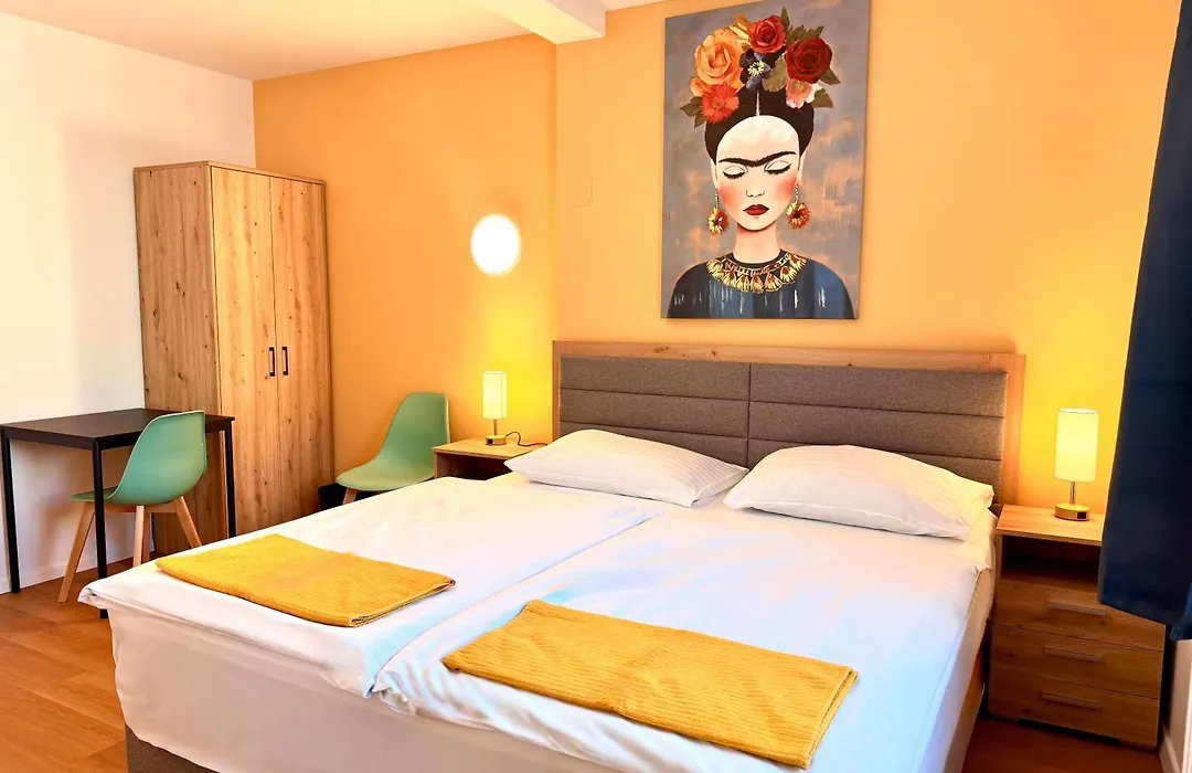 a&t Holiday Hostel-1