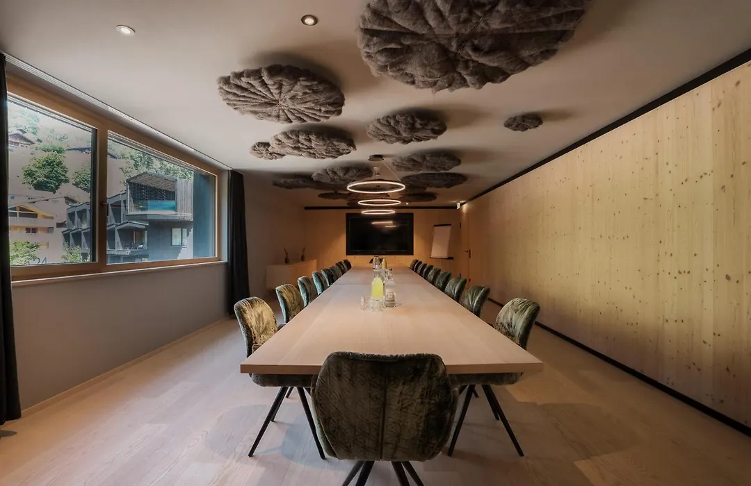 Amrai Suites-1