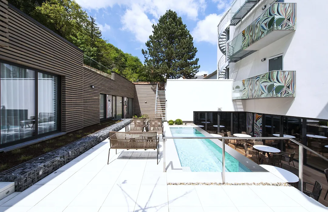 Hotel The Royal Snail-1