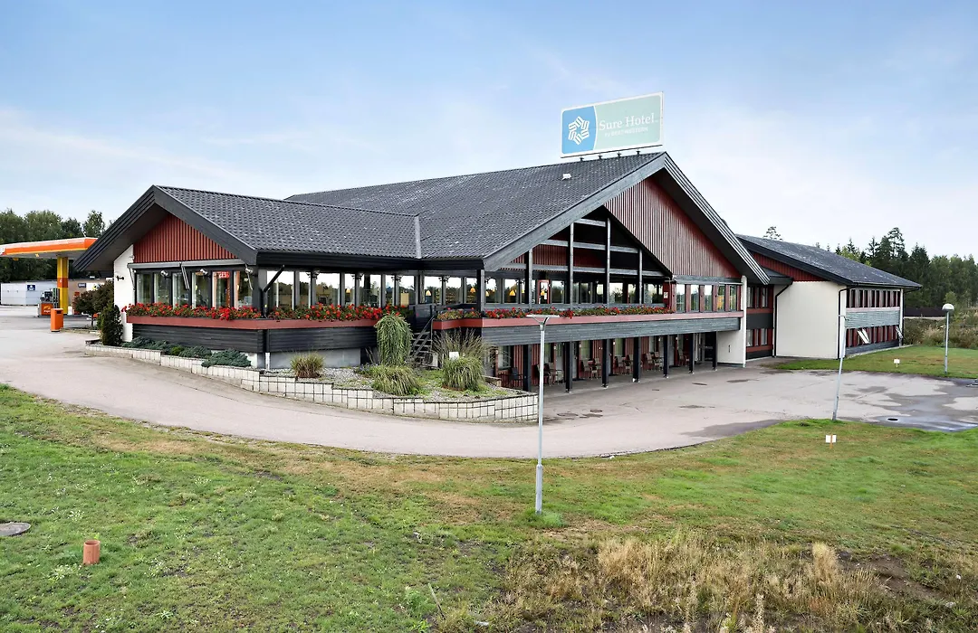 Sure Hotel By Best Western Lagan-1