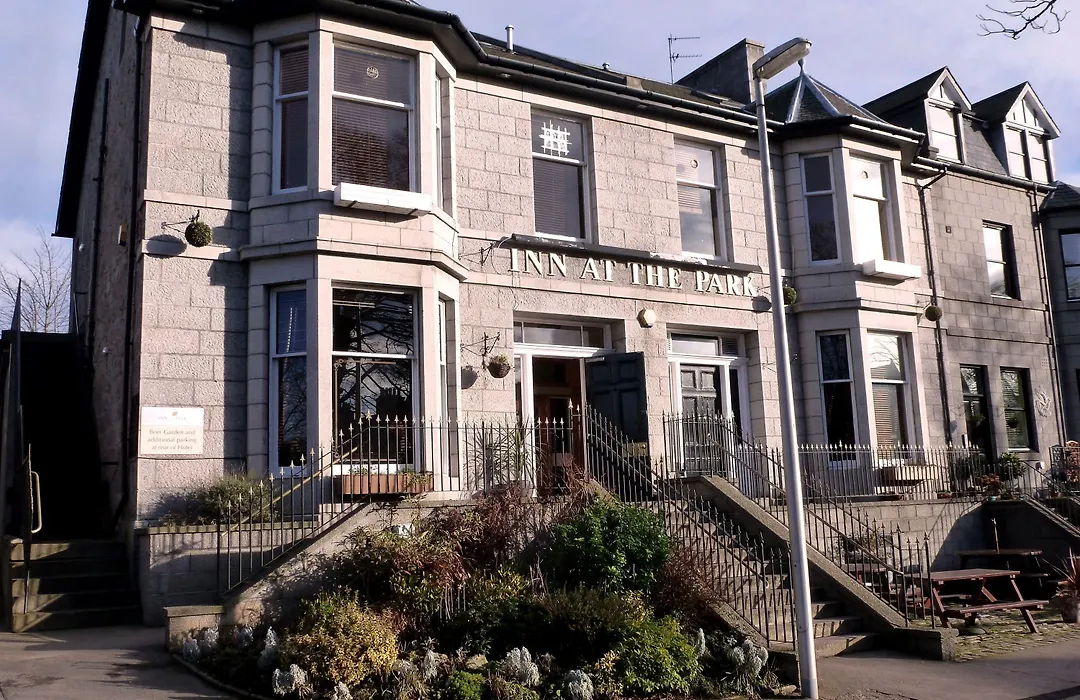 Inn At The Park Hotel-1