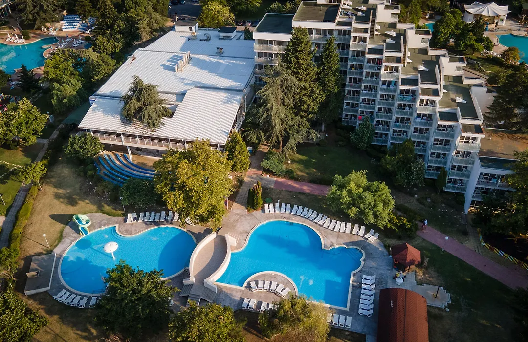 Hotel Sandy Beach-1