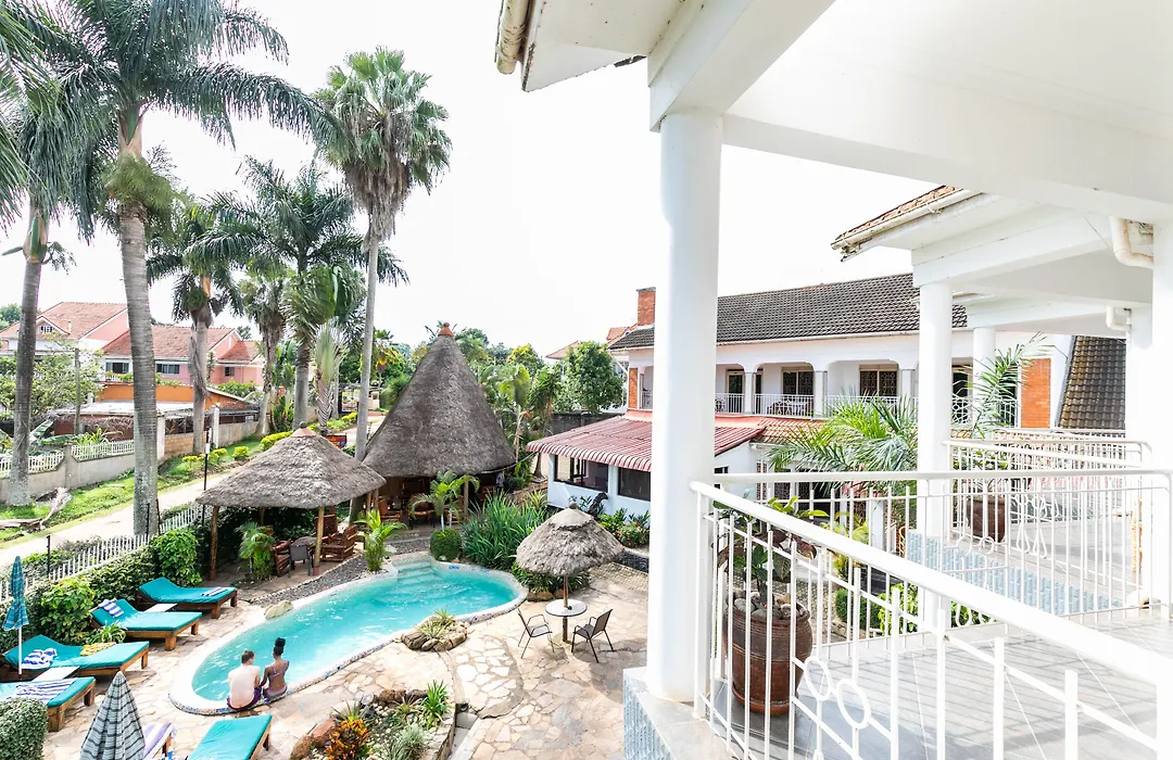 2 Friends Beach Hotel-1