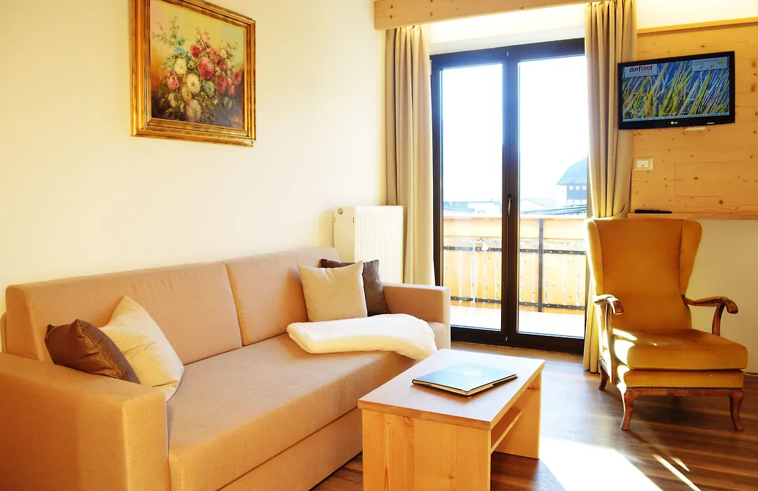 Hotel Karin-1