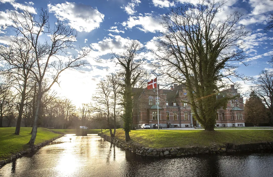 Fuglsang Herregaard Hotel-1