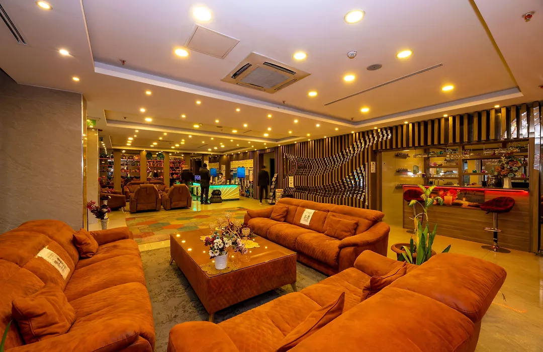 Grand Palace Hotel-1