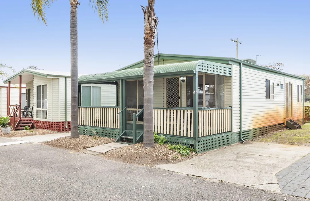 Central Caravan Park-1