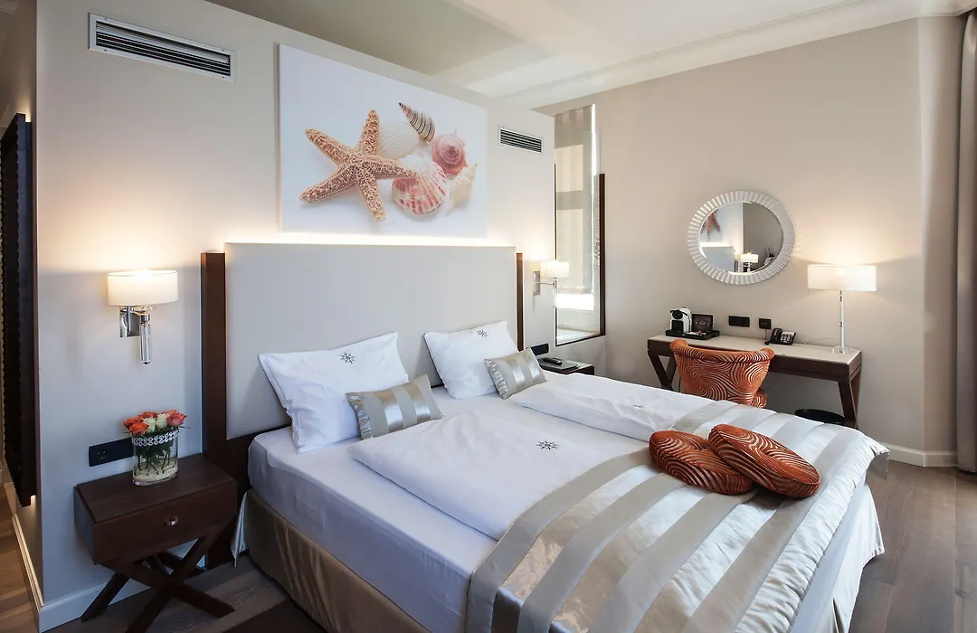 Boutique Hotel Adria-1