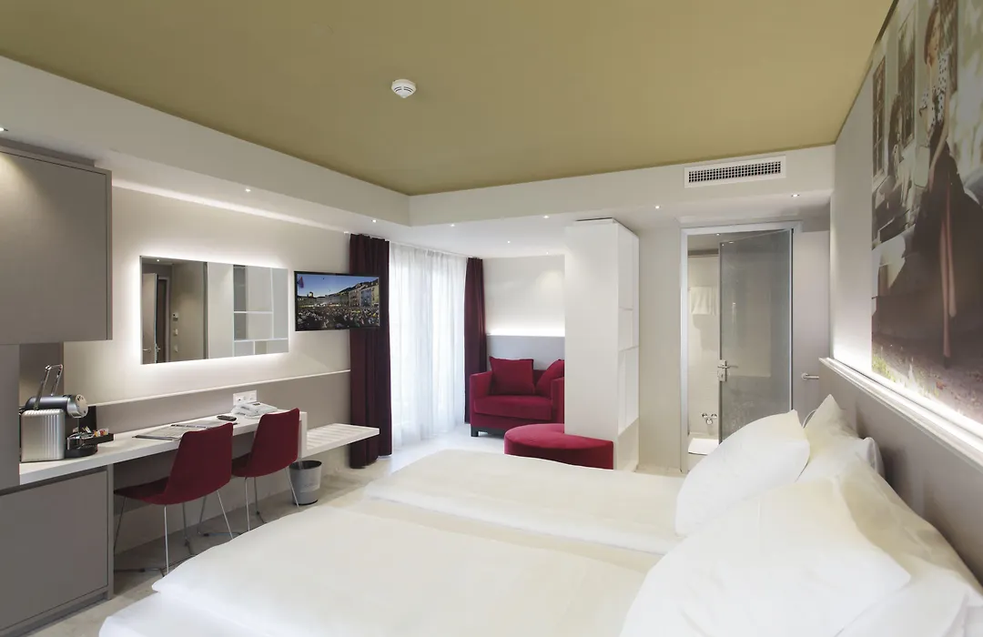 Hotel City Locarno-1