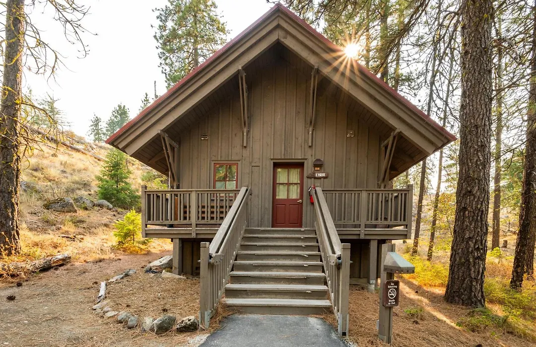 Sleeping Lady Mountain Resort & Spa-1