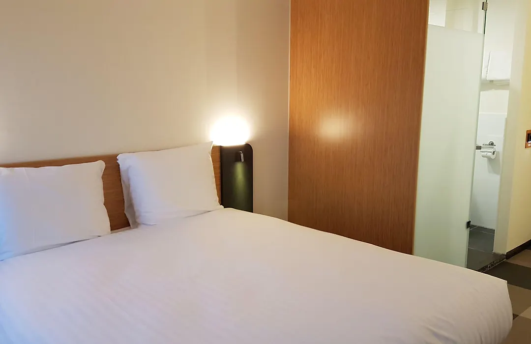 Easyhotel Amsterdam Arena Boulevard-1