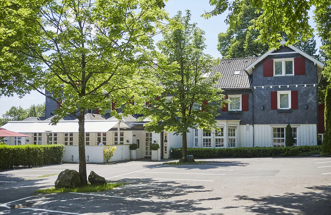 Parkhaus Hügel-1
