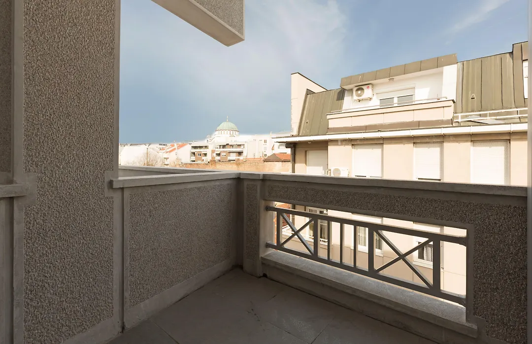Hotel Tesla - Smart Stay Garni-1