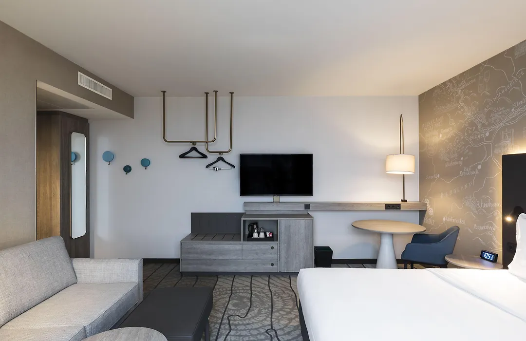 Hyatt Place Frankfurt Airport-1