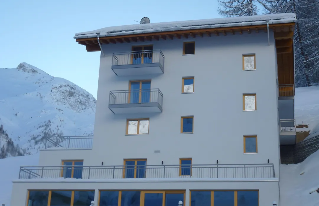 Piz Ot-1