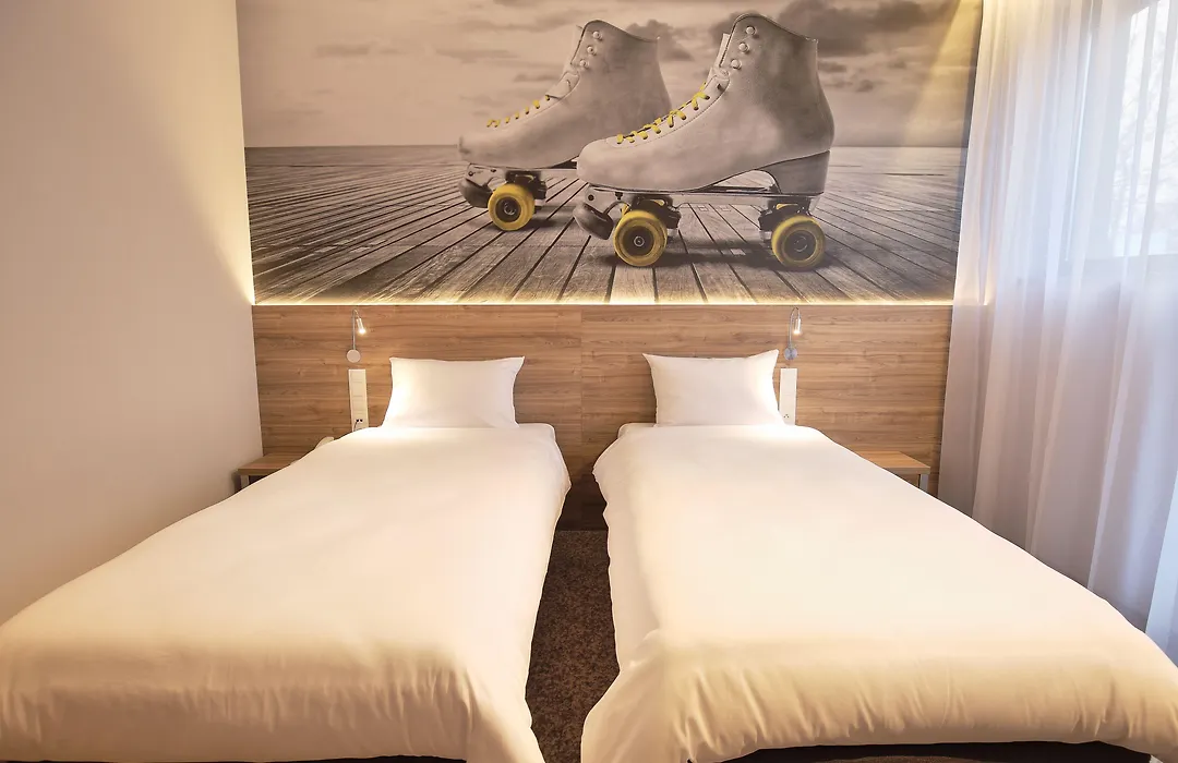 Active Hotel-1