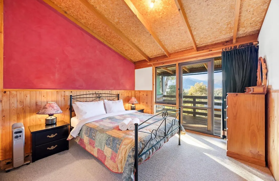 Alpine Vista with Stunning Mt Buller Views-1