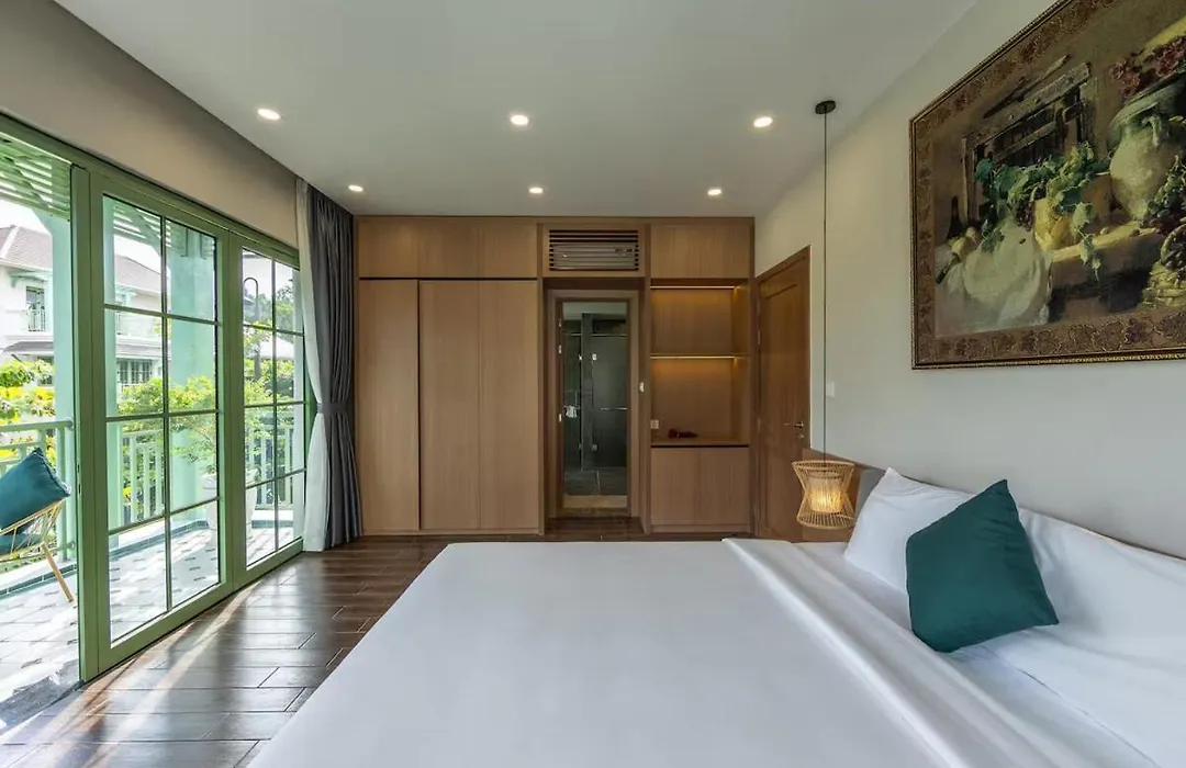 Freshly Built Aesthetic 4-Bedroom Villa-1
