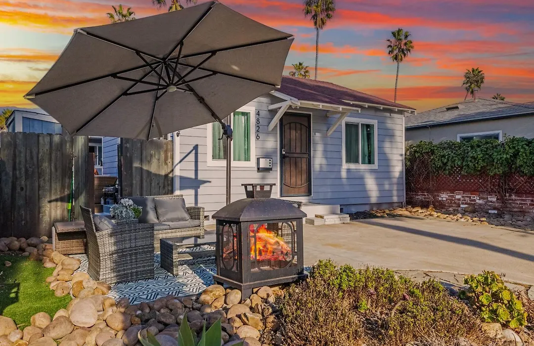 Cozy Coastal Escape Beach & Brews-1