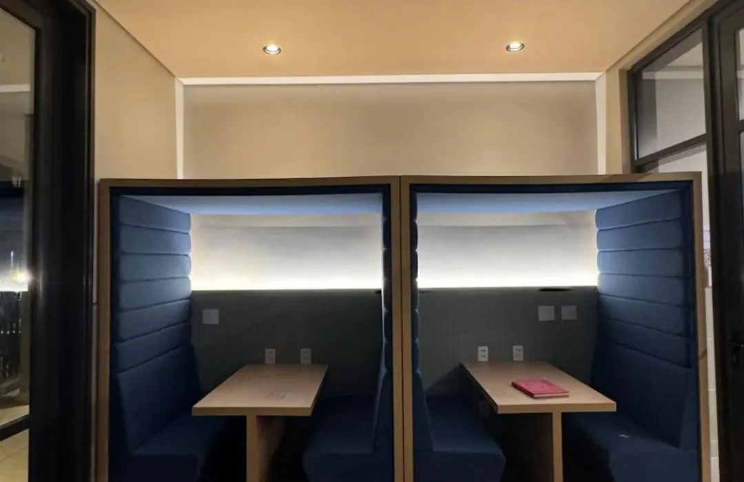 Novo E Completo - Ao Lado Do Metro, Hospitais E 25 De Marco - Cond Com Piscina, Academia-1