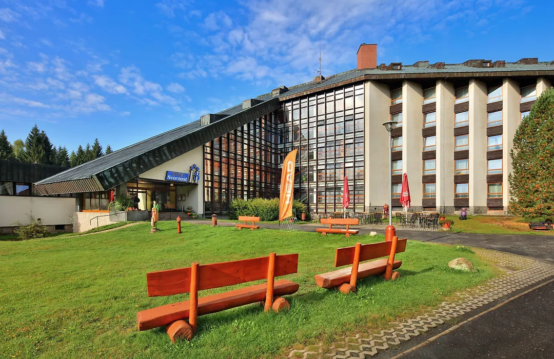 Wellness Hotel Svornost-1