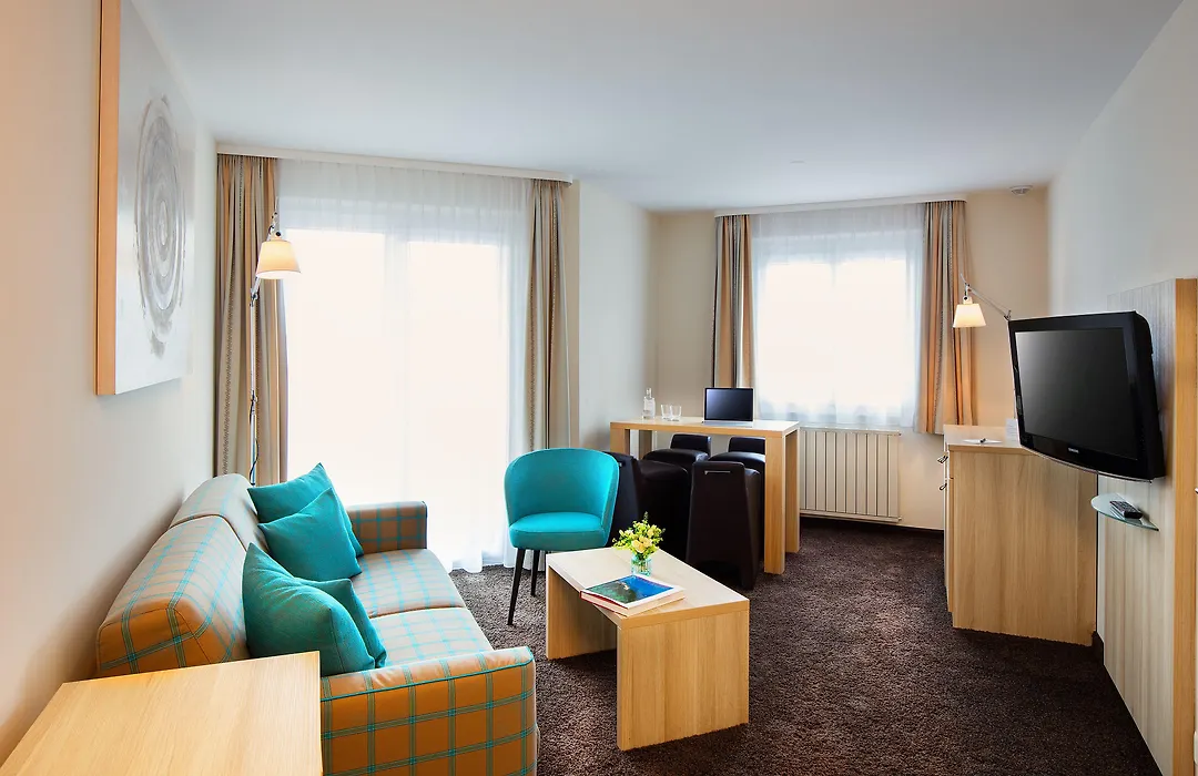 Hotel Oberland-1